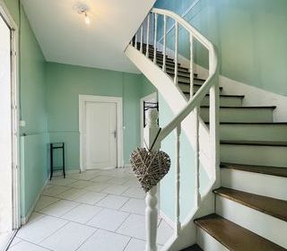  Maison � vendre 9 pi�ces 215 m�