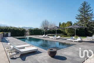  Villa � vendre 10 pi�ces 430 m�