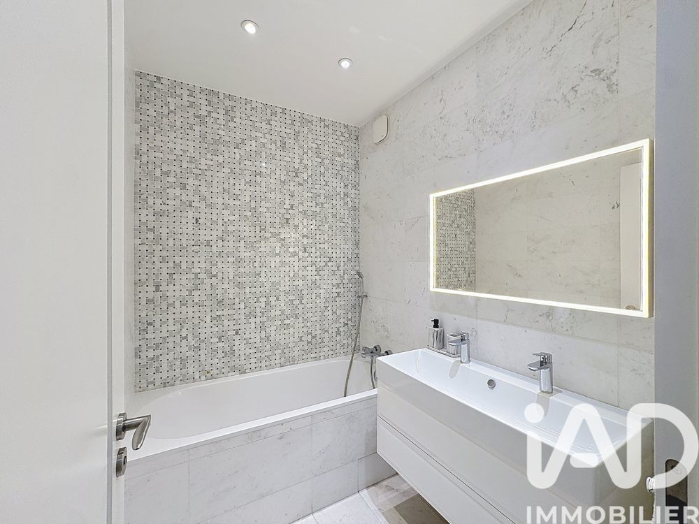 � vendre  Appartement Suresnes (92150)