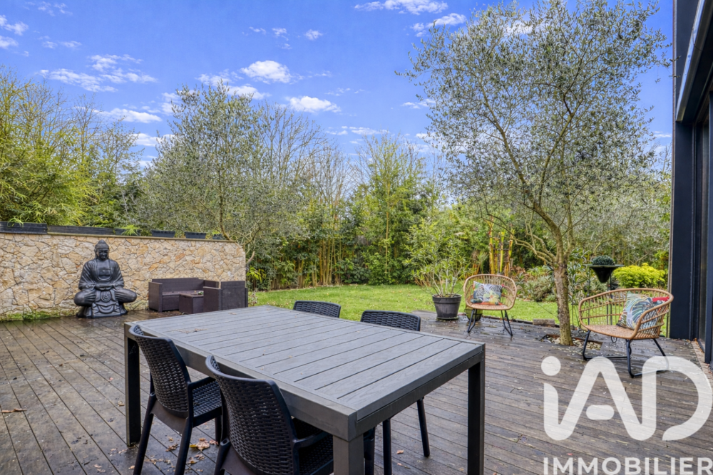 � vendre  Villa Groslay (95410)