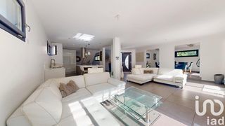  Maison � vendre 8 pi�ces 201 m�