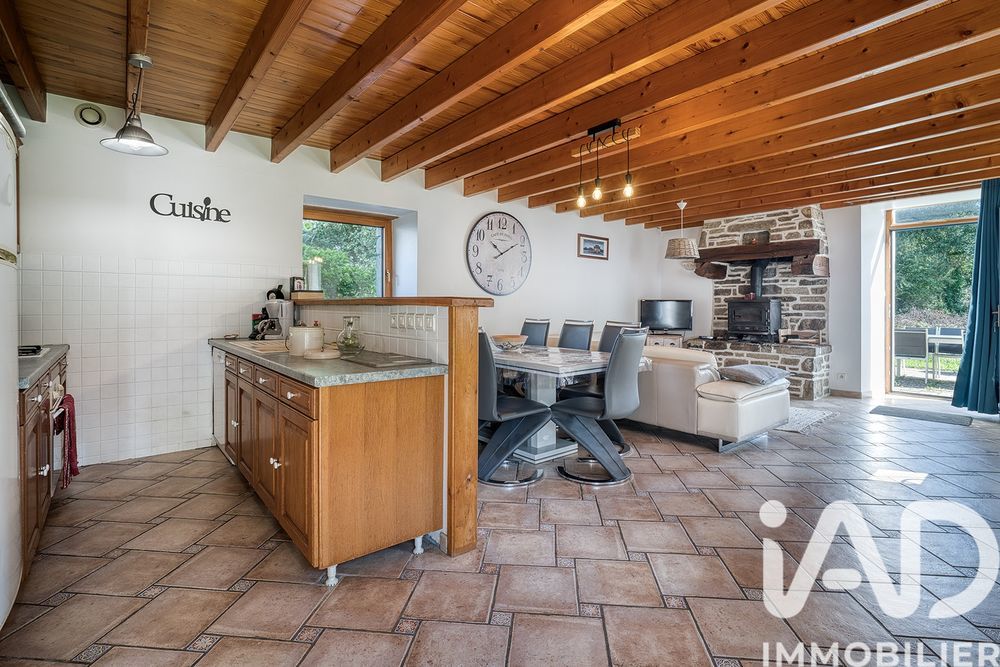 � vendre  Maison Cl�den-Poher (29270)