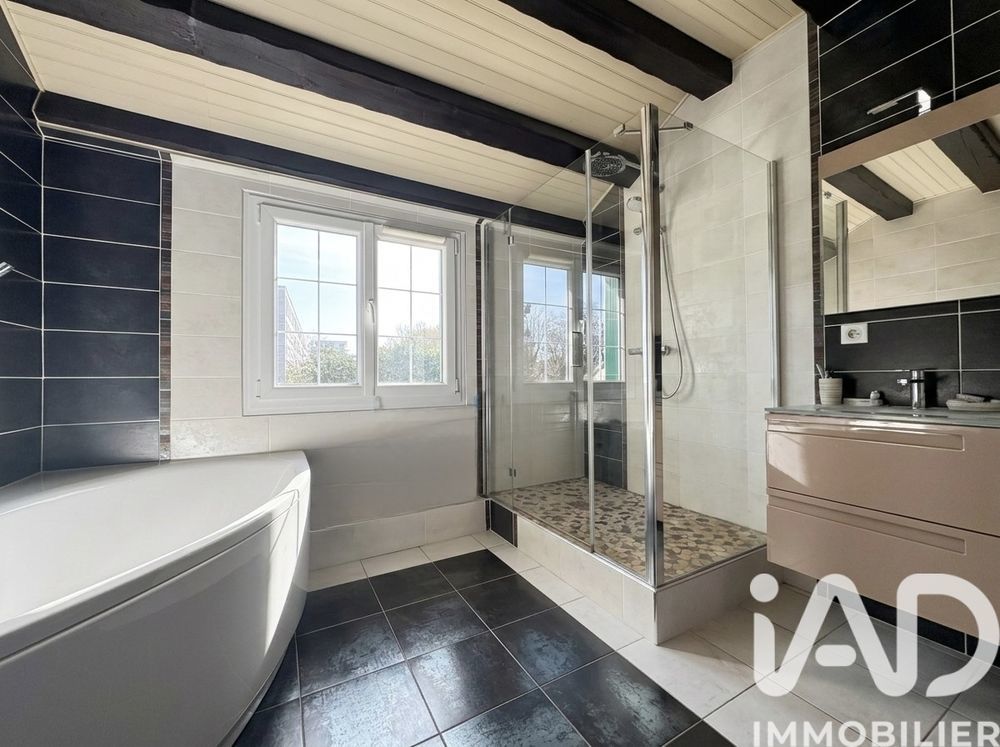 � vendre  Maison Rueil-Malmaison (92500)