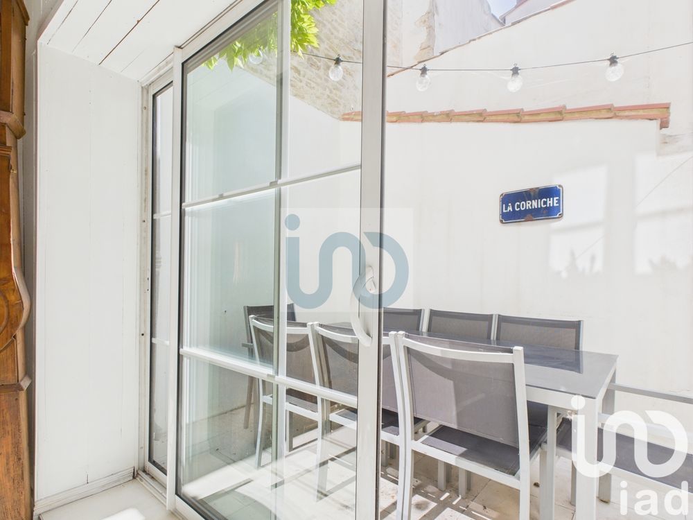 � vendre  Maison Saint-Martin-de-R� (17410)