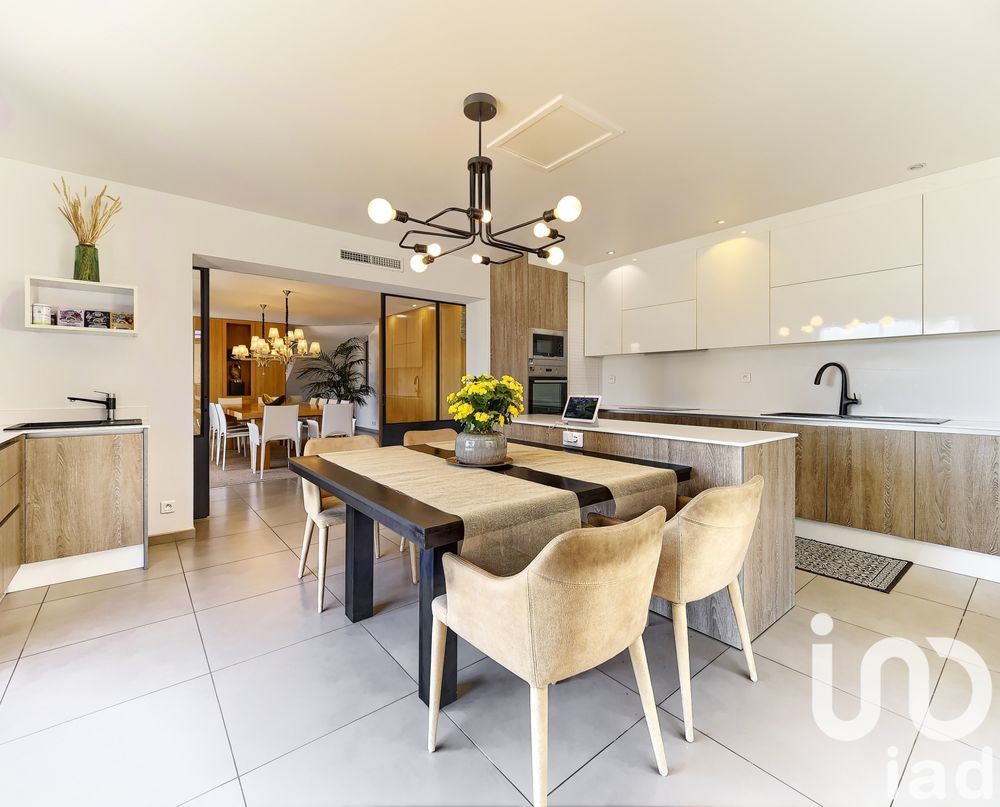 � vendre  Villa Ch�teauneuf-Grasse (06740)