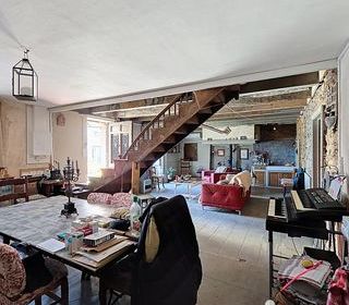  Maison � vendre 8 pi�ces 247 m�