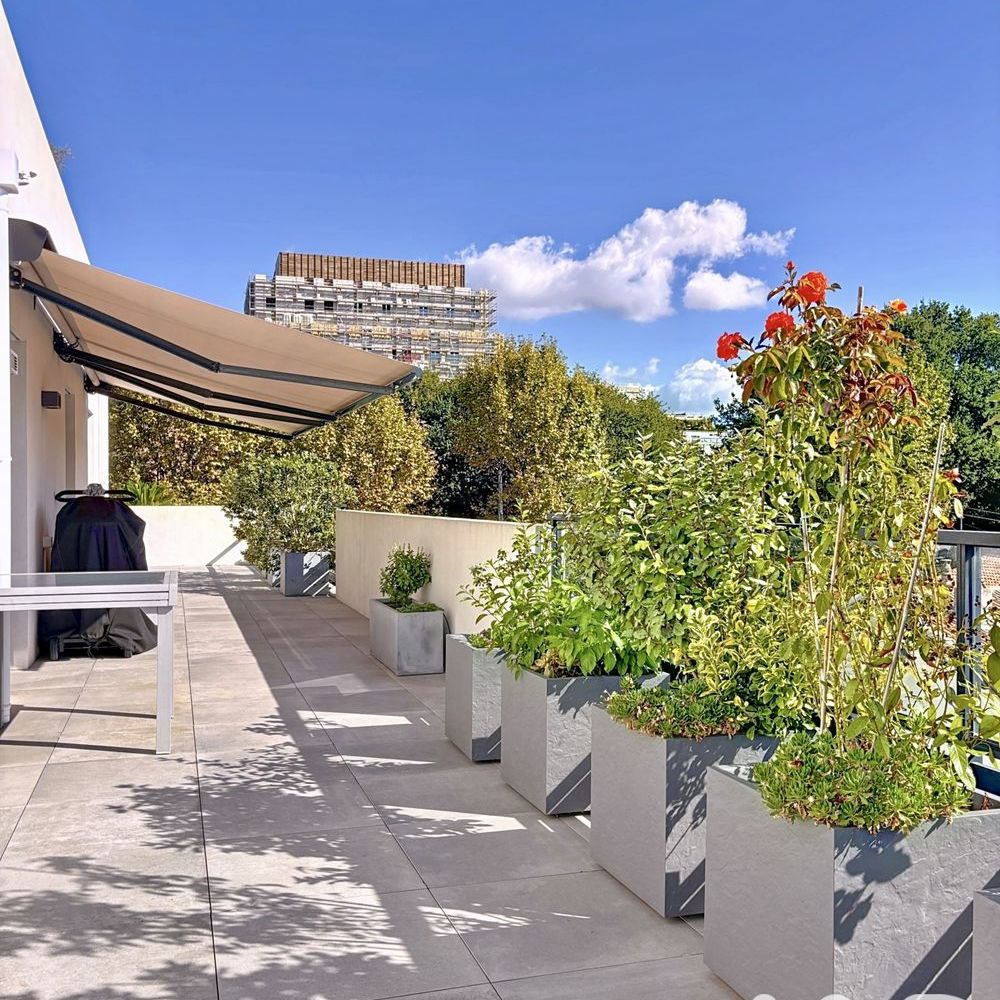 � vendre  Appartement Saint-Laurent-du-Var (06700)