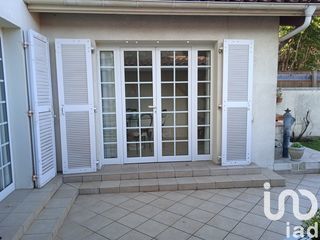  Maison � vendre 10 pi�ces 240 m�