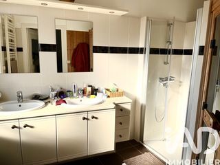  Maison � vendre 7 pi�ces 180 m�