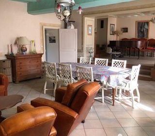  Maison � vendre 8 pi�ces 236 m�