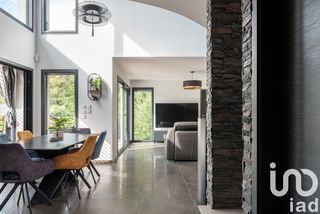  Maison � vendre 7 pi�ces 220 m�