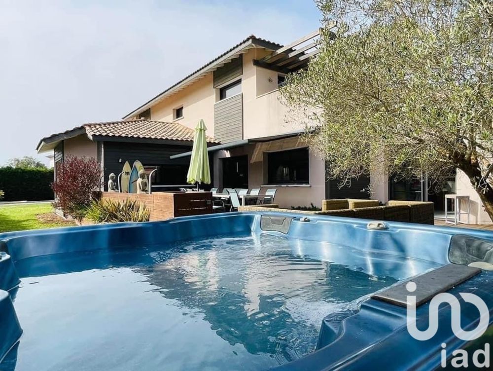 � vendre  Maison Messanges (40660)