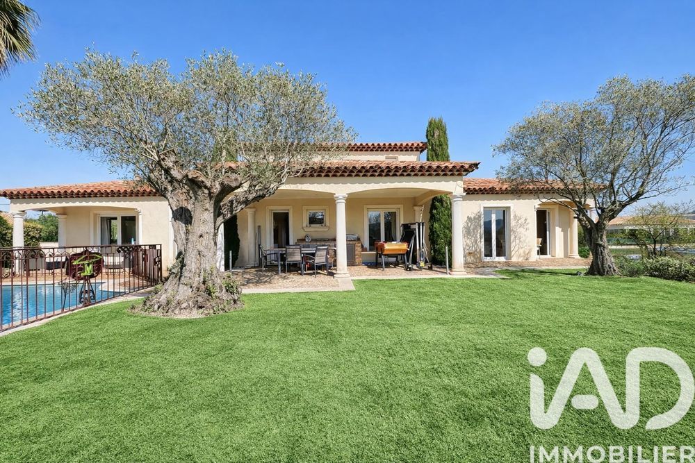 � vendre  Maison Le Muy (83490)