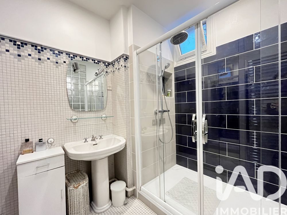 � vendre  Appartement Paris 10