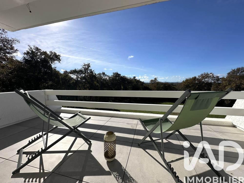 � vendre  Villa Saint-Loubouer (40320)