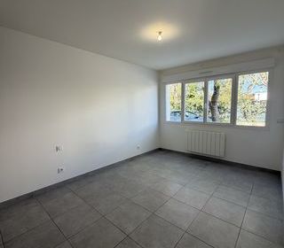  Appartement � louer 3 pi�ces 91 m�