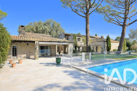   Vente Maison/villa 8 pi�ces Maison - 8 pi�ce(s) - 325 m�