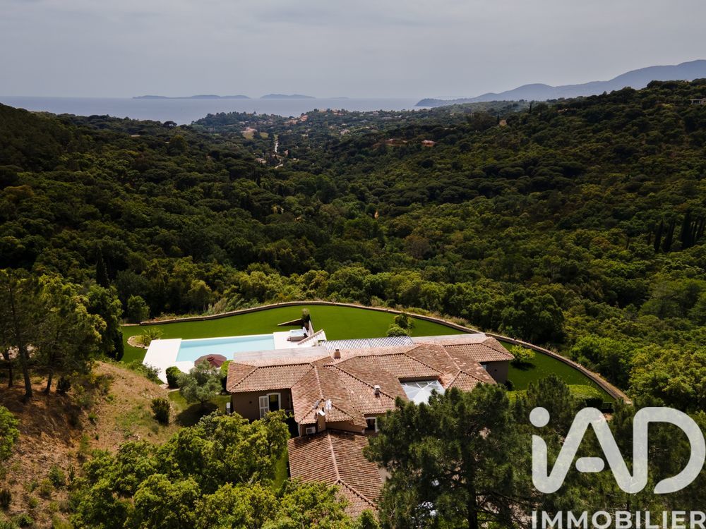 � vendre  Maison La Croix-Valmer (83420)