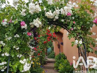  Maison � vendre 8 pi�ces 196 m�