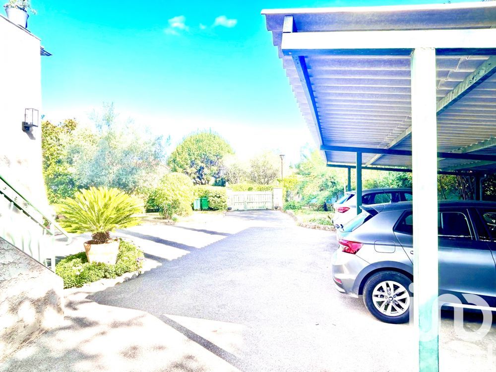 � vendre  Maison Le Rouret (06650)