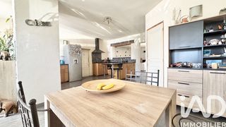  Maison � vendre 7 pi�ces 234 m�