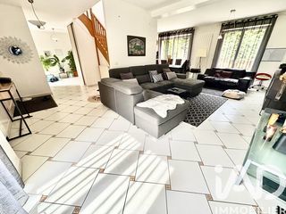  Maison � vendre 5 pi�ces 136 m�