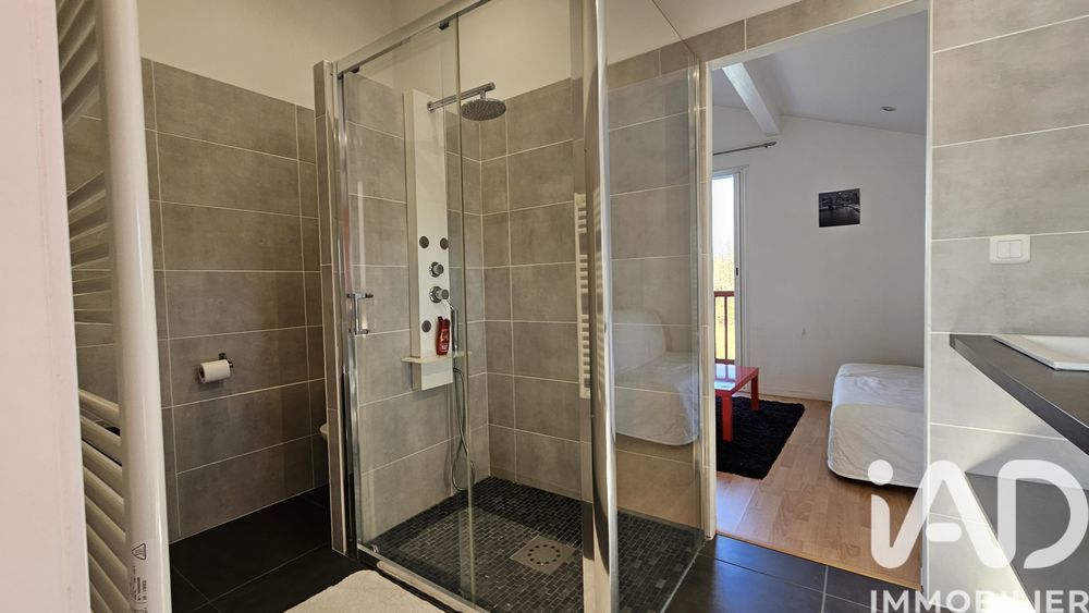 � vendre  Villa Sames (64520)