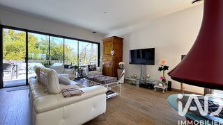  Maison � vendre 8 pi�ces 226 m�