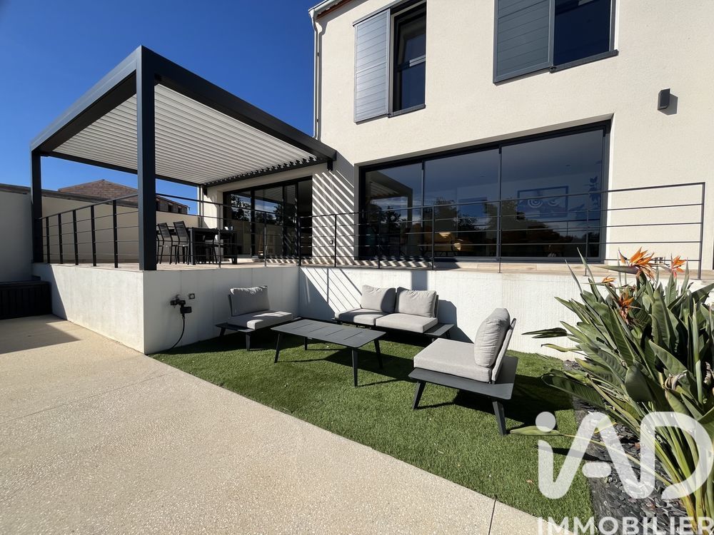 � vendre  Maison Sainte-Colombe-de-la-Commanderie (66300)