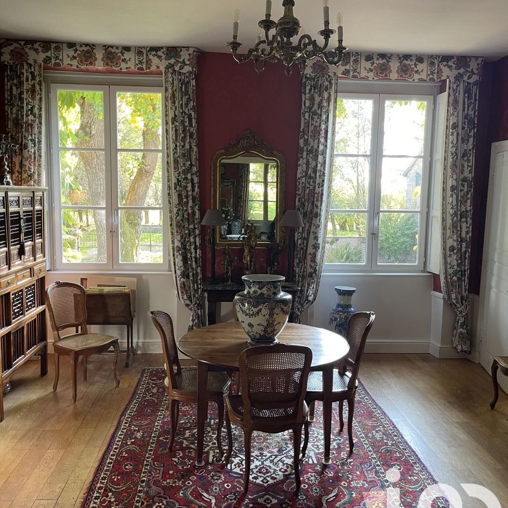 � vendre  Propri�t�/ch�teau Faverney (70160)