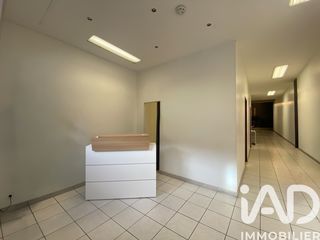  Immeuble � vendre 131 m�