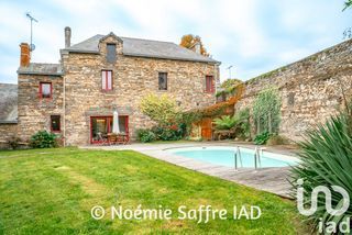  Maison � vendre 7 pi�ces 236 m�