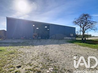  Maison � vendre 2 pi�ces 300 m�