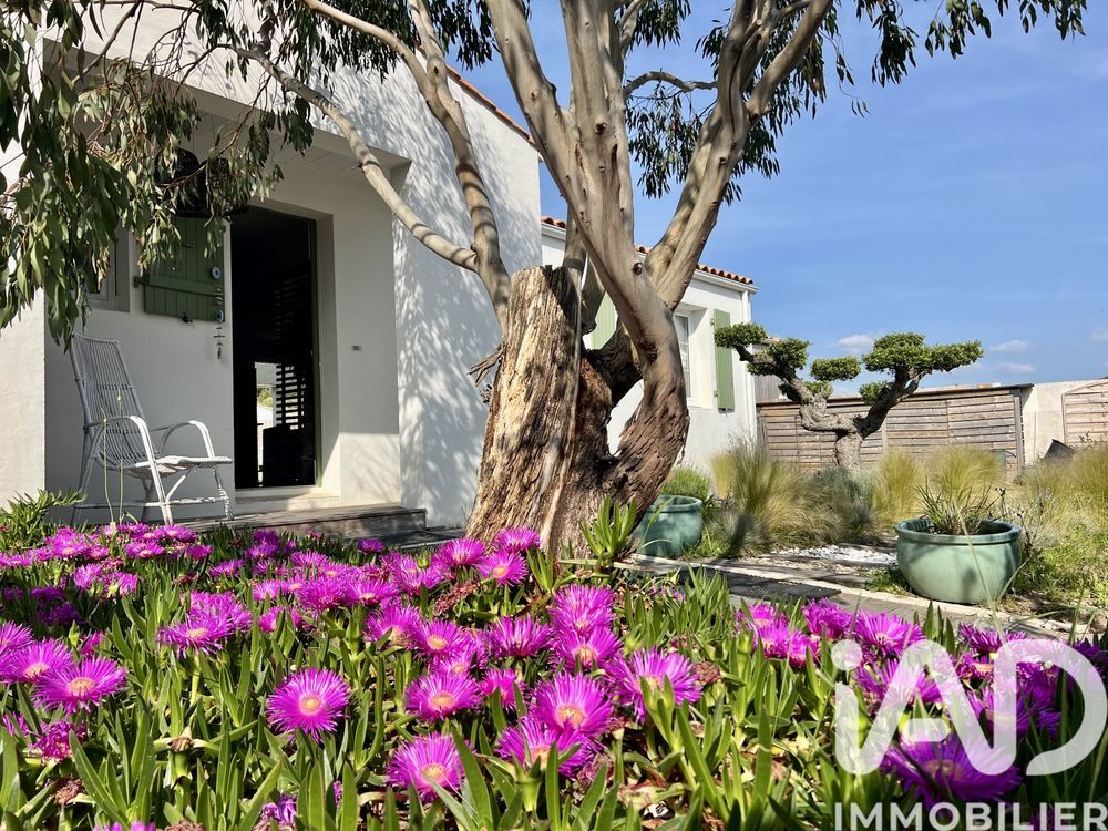 � vendre  Maison Sainte-Marie-de-R� (17740)