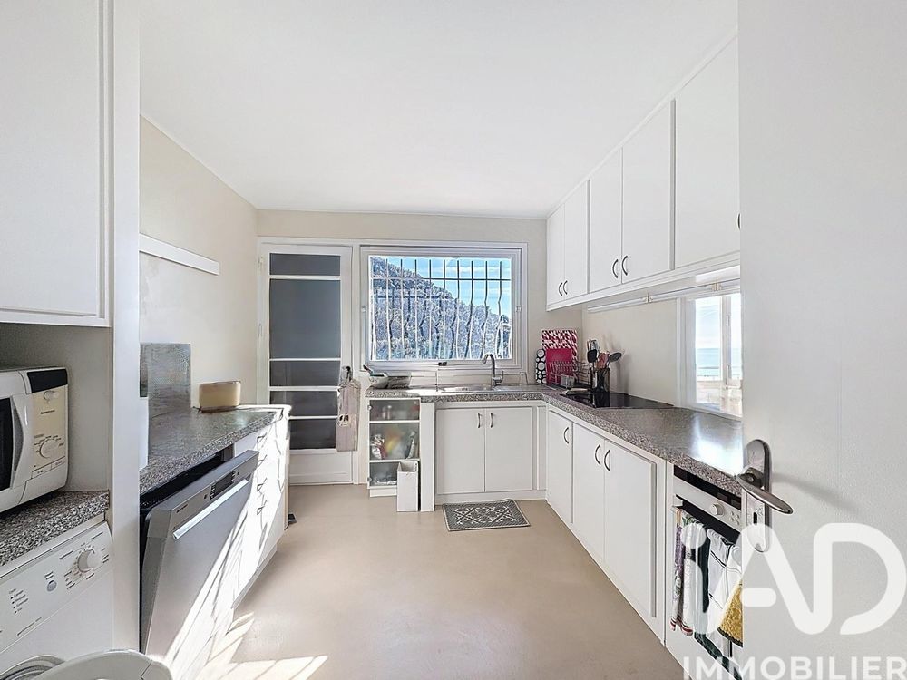 � vendre  Maison Roquebrune-Cap-Martin (06190)