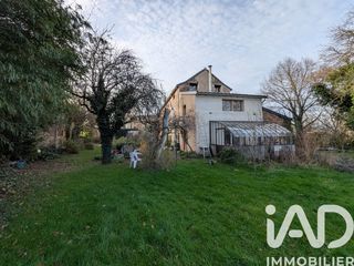  Maison � vendre 12 pi�ces 302 m�