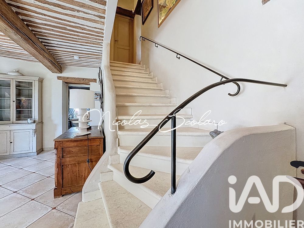 � vendre  Maison Cheval-Blanc (84460)