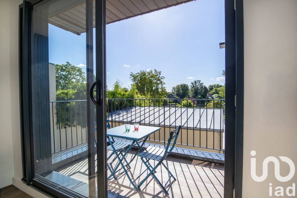 � vendre  Villa M�zy-sur-Seine (78250)