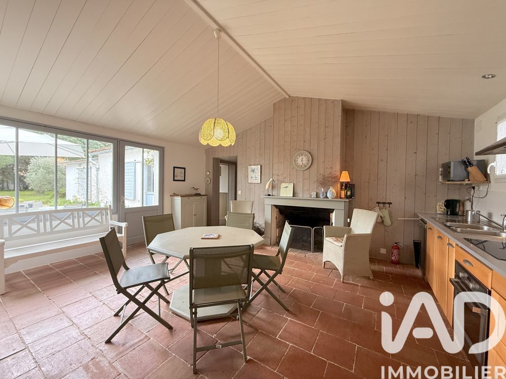 � vendre  Maison Loix (17111)