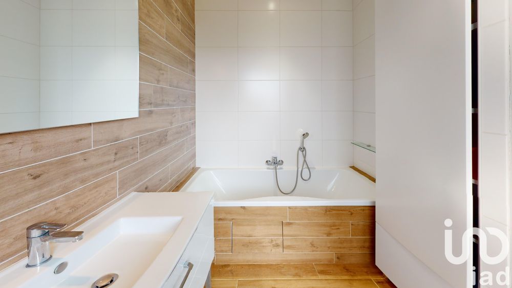 � vendre  Villa L'Isle-Jourdain (32600)