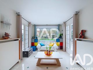  Villa � vendre 13 pi�ces 304 m�