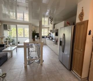  Appartement � vendre 3 pi�ces 64 m�