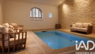  Maison � vendre 9 pi�ces 305 m�