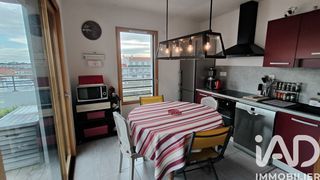  Appartement � louer 4 pi�ces 105 m�