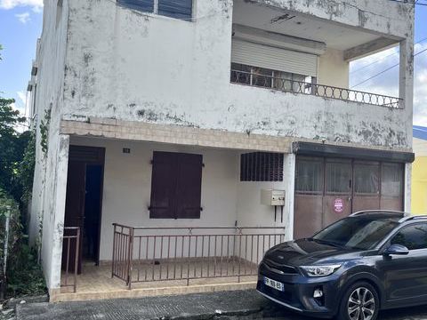   Vente Maison/villa 8 pi�ces Maison - 8 pi�ce(s) - 250 m�