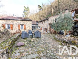  Maison � vendre 4 pi�ces 210 m�