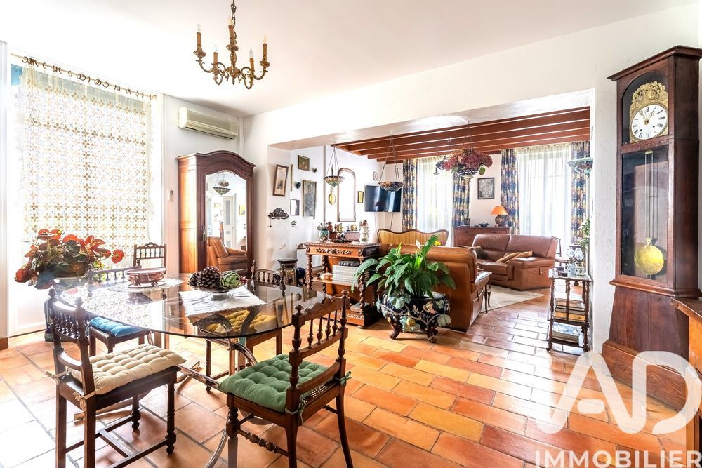 � vendre  Maison Corme-�cluse (17600)