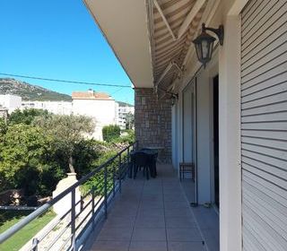  Maison � vendre 5 pi�ces 198 m�