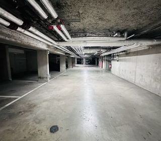  Parking / Garage � vendre 12 m�
