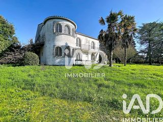  Maison � vendre 8 pi�ces 305 m�